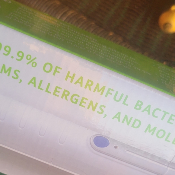 UVC SANITIZING WAND PORTABLE & COMPACT KILLS UP TO 99% BACTERIA VIRSUS MOLD GERM - Picture 6 of 6